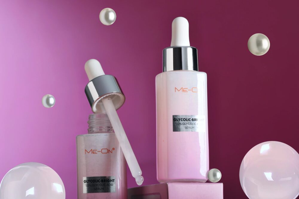 Meon Glycolic Bright Serum – Minimizes Spots & Brightens Skin ()